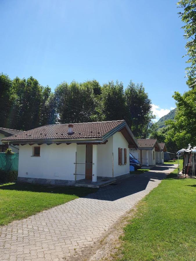 Bungalows In Camping Solarium โดมาโซ ภายนอก รูปภาพ